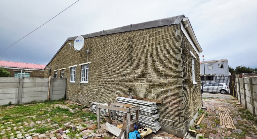 3 Bedroom Property for Sale in Bridgetown Western Cape
